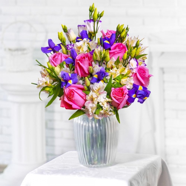 Purple Lisianthus (Eustoma) - 7, Alstromeria white, soft pink - 8, Pink rose 50 cm - 11, Irises - 13, Ribbon, Felt