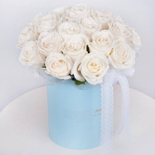 White rose 50 cm - 21, Round flower box small , Oasis, Wrapping Paper