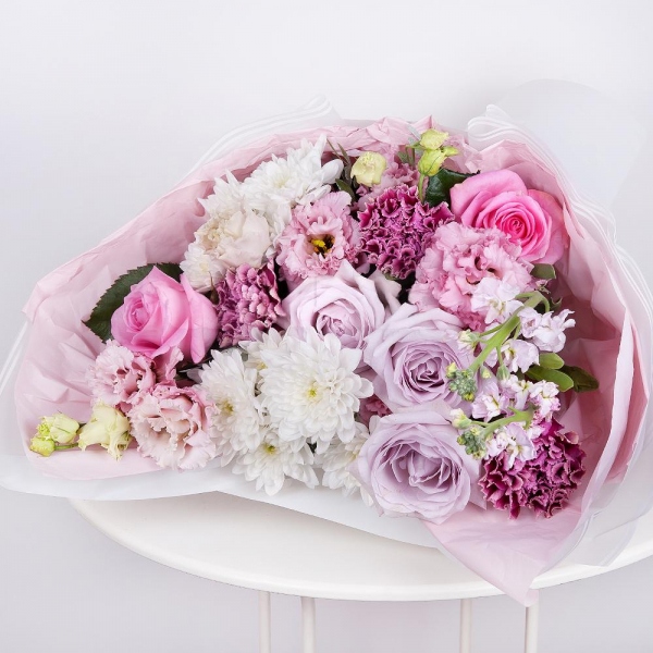 Lilac rose Bounty Way, 50 cm - 3, Pink rose 50 cm - 3, Lilac carnation - 5, Baltica White Spray Chrysanthemum - 3, lisianthus - 1, Pink Matthiola - 2, Pink Lisianthus (Eustoma) - 2, Pistachio, Wrapping Paper