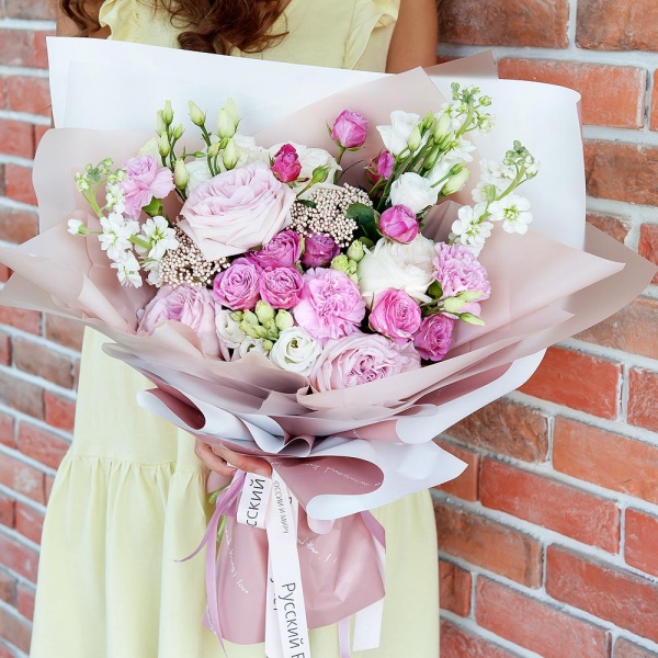 Peony rose pink 'OHara' - 3, White rose 50 cm - 3, lisianthus - 3, White Matthiola - 3, Pink carnation - 5, Bright pink spray rose mix, 50 cm - 4, Ozotamnus, Wrapping Paper