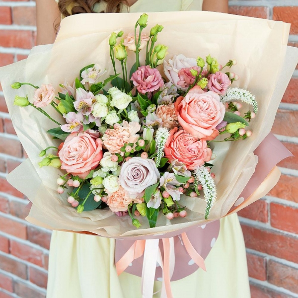 Peony rose Kahala 50 cm - 3, Rose Powder 50 cm Ecuador (Quicksand, Menta) - 2, Carnation white, cream - 3, Alstromeria white, soft pink - 4, Pink Lisianthus (Eustoma) - 3, Spray rose: white, cream, light pink 50 cm - 3, Veronica spray, Hypericum, Eucalyptus populus (1 pc.), Wrapping Paper