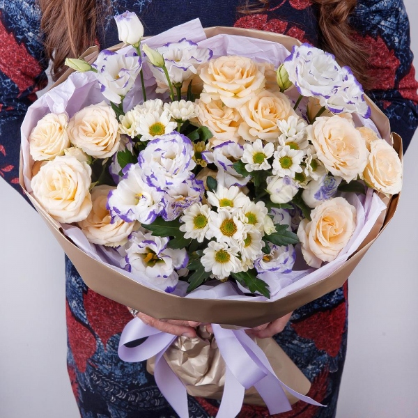 Spray rose: white, cream, light pink 50 cm - 4, Santini White Spray Chrysanthemum - 4, Purple Lisianthus (Eustoma) - 3, Wrapping Paper