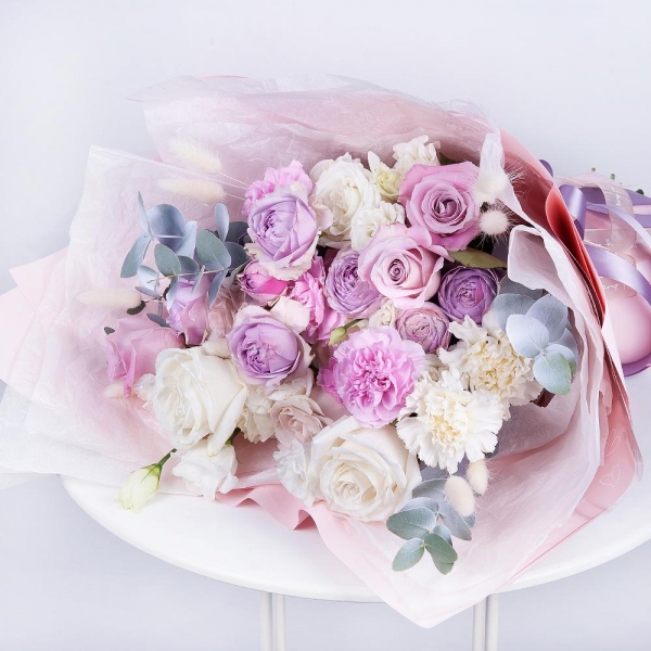 Spray peony rose Misty Bubbles, 50 cm - 3, White rose 50 cm - 5, Rose Powder 50 cm Ecuador (Quicksand, Menta) - 3, Lilac rose Bounty Way, 50 cm - 5, lisianthus - 3, Carnation white, cream - 4, Pink carnation - 4, Eucalyptus Cinerea, Dried flowers decor, Wrapping Paper