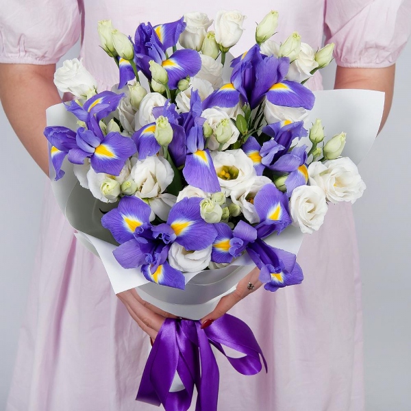 Irises - 11, lisianthus - 6, Felt, Ribbon