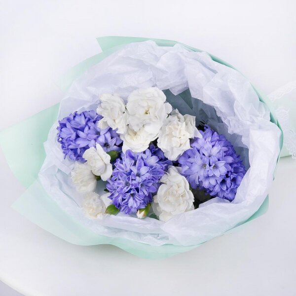 Blue Hyacinth - 5, White spray carnation - 7, Wrapping Paper
