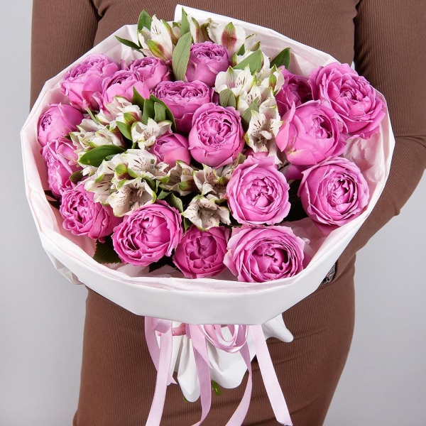 Peony sprayrose - 7, Alstromeria white, soft pink - 8, Wrapping Paper, Ribbon