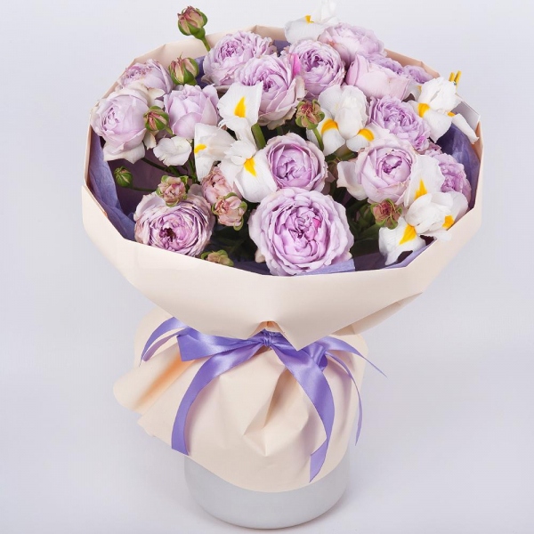 Peony sprayrose - 9, Alstromeria white, soft pink - 10, Wrapping Paper, Ribbon