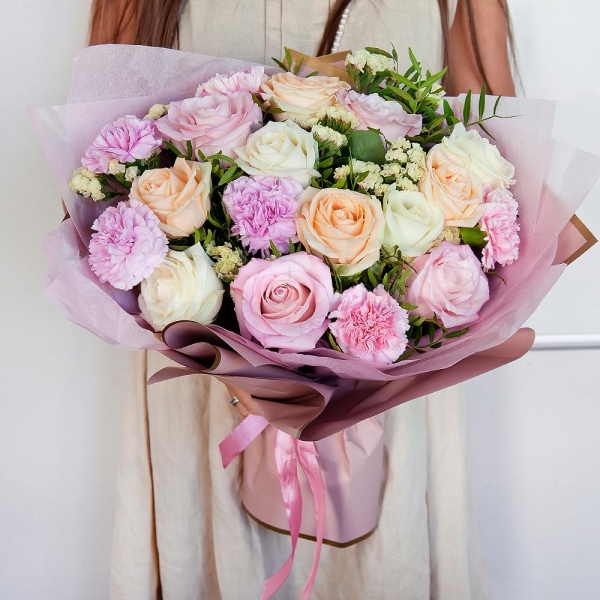Rose Cream 50 cm - 5, White rose 50 cm - 5, Pink rose 50 cm - 5, Pink carnation - 8, Yellow Statice, Pistachio, Wrapping Paper