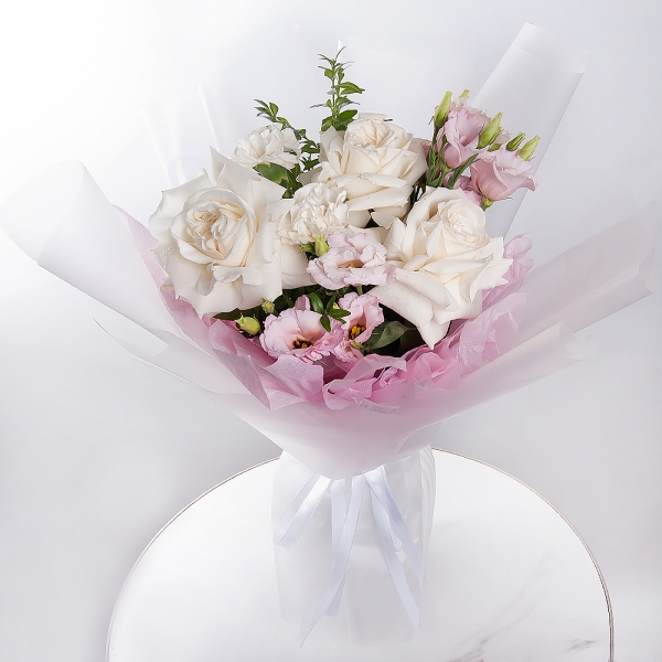 Carnation white, cream - 4, Pink Lisianthus (Eustoma) - 1, White rose 50 cm Ecuador - 5, Pistachio, Wrapping Paper