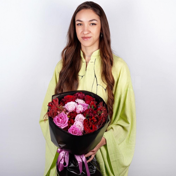 Red rose 50 cm - 3, Pink rose 50 cm - 3, Bacardi Red Spray Chrysanthemum - 1, Carnation red - 7, Alstromeria Red, Bright Pink - 6, Peony sprayrose - 2, Hypericum, Asparagus umbelatus (1 pc.), Wrapping Paper