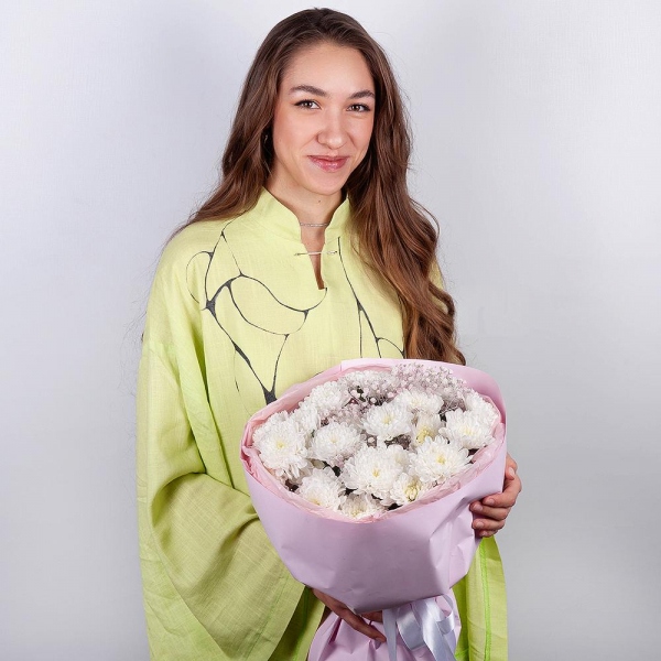 Baltica White Spray Chrysanthemum - 7, Gypsophila - 3, Wrapping Paper