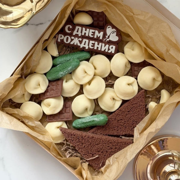 Шоколадные фигурки "Весёлый обед"
